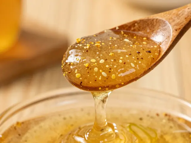 The Health Benefits of Honey: Nature's Sweet Healer